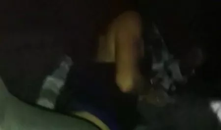 Anna Bell szczyty jak czarny porno fontanna płynie