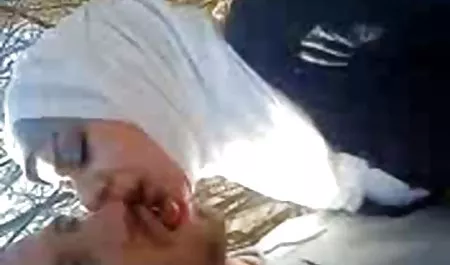Jia Лисса pokazuje jej darmowe porno 4K sexy ciało