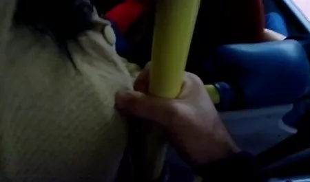 Młoda dziewczyna, opiekunka do dziecka ostry seks porno